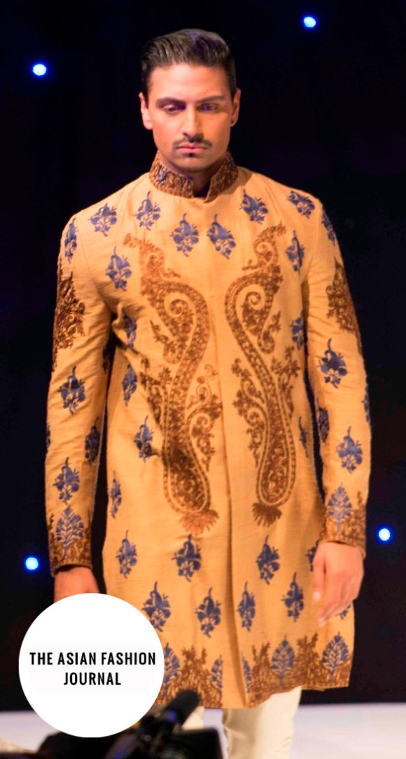 14 ManishMalhotra23.02.12_0215