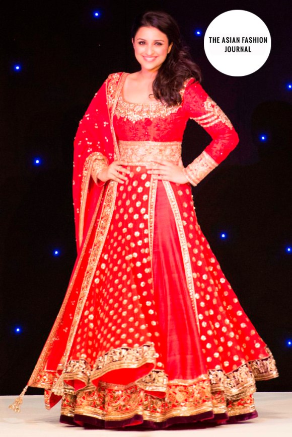 38 ManishMalhotra23.02.12_0327