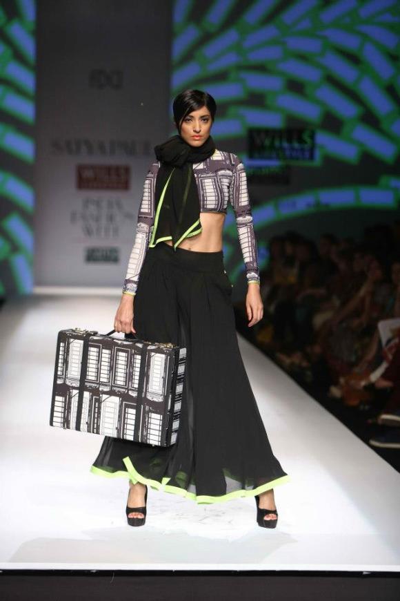 11 masaba-gupta-satya-paul-wifw-aw13 1