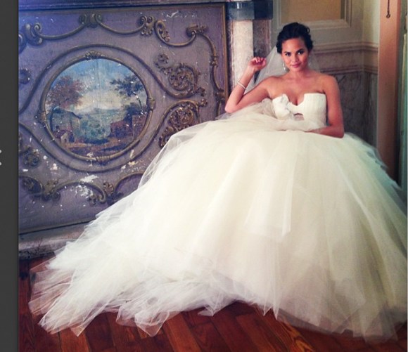 Chrissy Teigen, Wedding, Vera Wang, Joh Legend, Italy, Tuscany, Celebrity, celeb, wedding. 