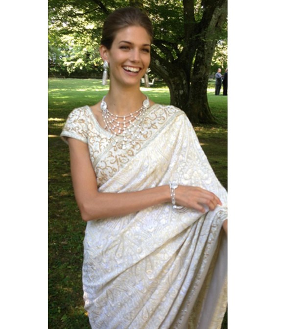 Kendra Spears, wedding, sari, Manav Gangwani, Prince, Rahim Aga Khan, 