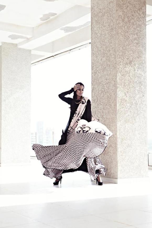 payal singhal, lakme fashion week, winter festive 2013, Char Bagh, Indian Fashion, half lengha, sari, Sonam Kapoor