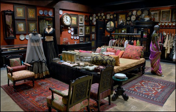 Sabyasachi, Ogaan,India, Mumbai, wedding, shaadi, sari, lengha, bride, bridal, s/s 14, Fizaa, Zarine Khan, Tip Top, Bangles, Costume Jewellery